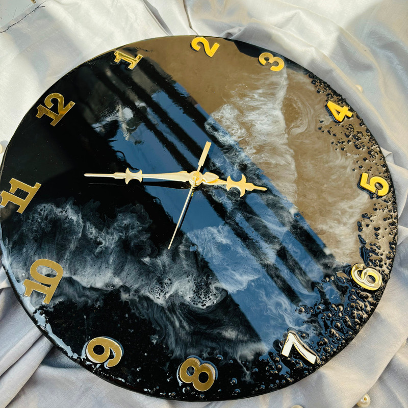 cc-midnight-harmony-resin-clock-18-18-cc-midnight-harmony-resin-original-imah9jy5f5qg4m3z.jpeg